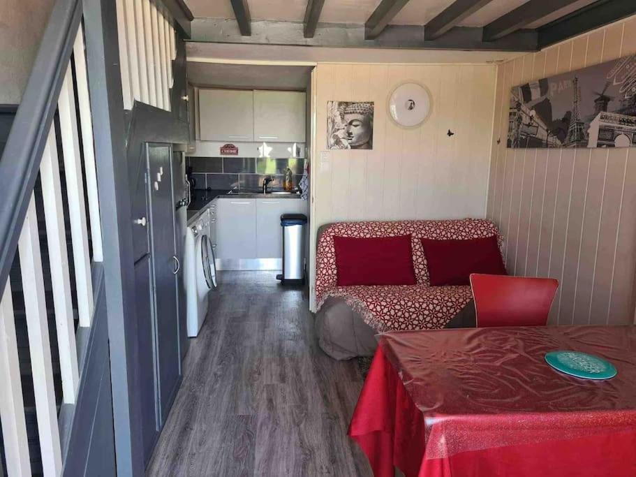 Maisonnette Pour 4 Pers Avec Vue Villa ลูกัท ภายนอก รูปภาพ